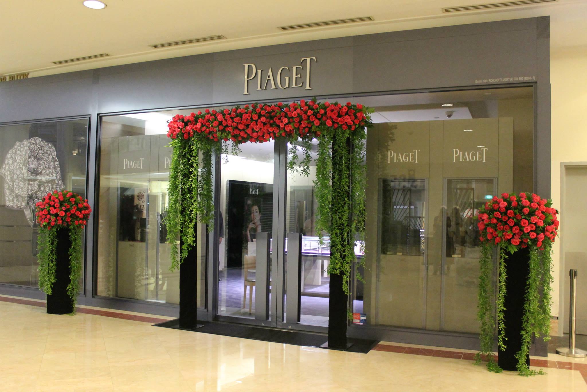 Wintergreen Flower PLT | EVENTS - Piaget