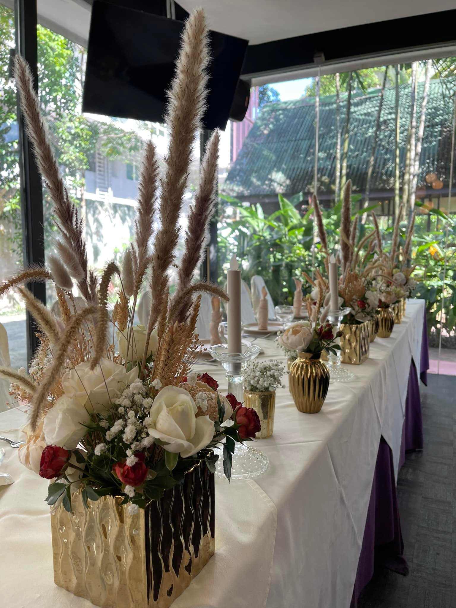 Wintergreen Flower PLT | WEDDINGS - Eliot & Sam