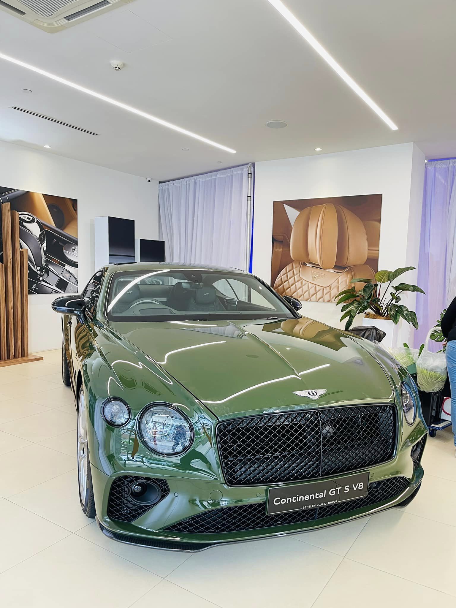 Wintergreen Flower PLT | EVENTS - Bentley